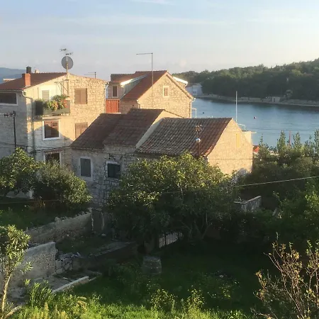 House Vale Prvic Luka